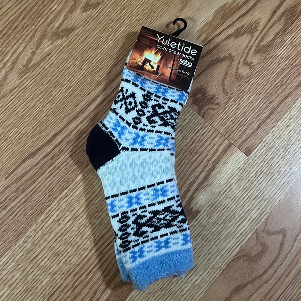 Yuletide fluffy socks